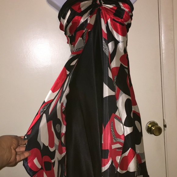 Silky smooth dress - Picture 3 of 5